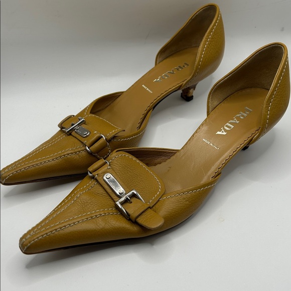 Prada Women's Light Brown D'Orsay Heels size 6.5 - Picture 11 of 13